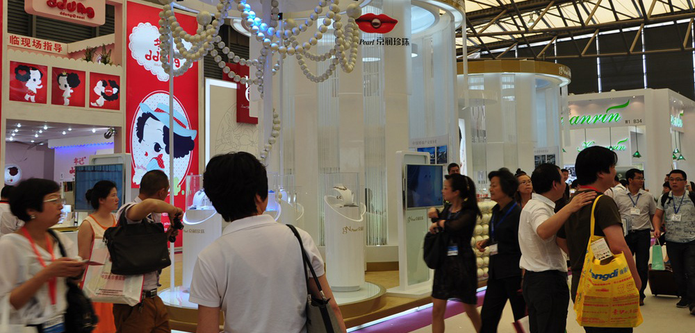 進(jìn)行展臺(tái)設(shè)計(jì)時(shí)必須考慮那些因素？